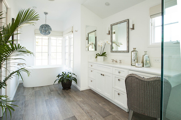 Contemporary Bathroom